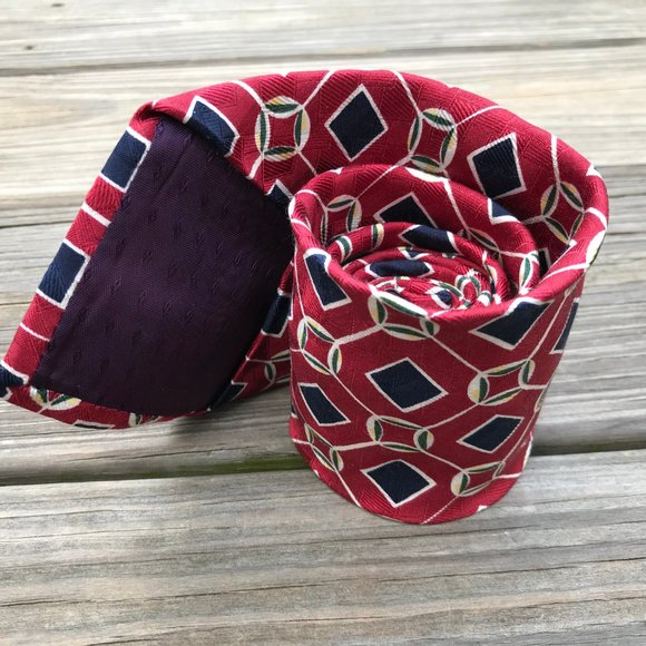 Bass Men Tie 100% Silk From Italy Classic Necktie - Picture 11 of 11